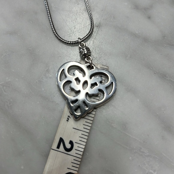 Brighton Geneva Heart Silver Plated Adjustable Filagree Cut Out Necklace Retired - Picture 7 of 8
